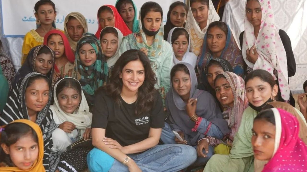 Saba Qamar urges everyone to support women, children in Sindh